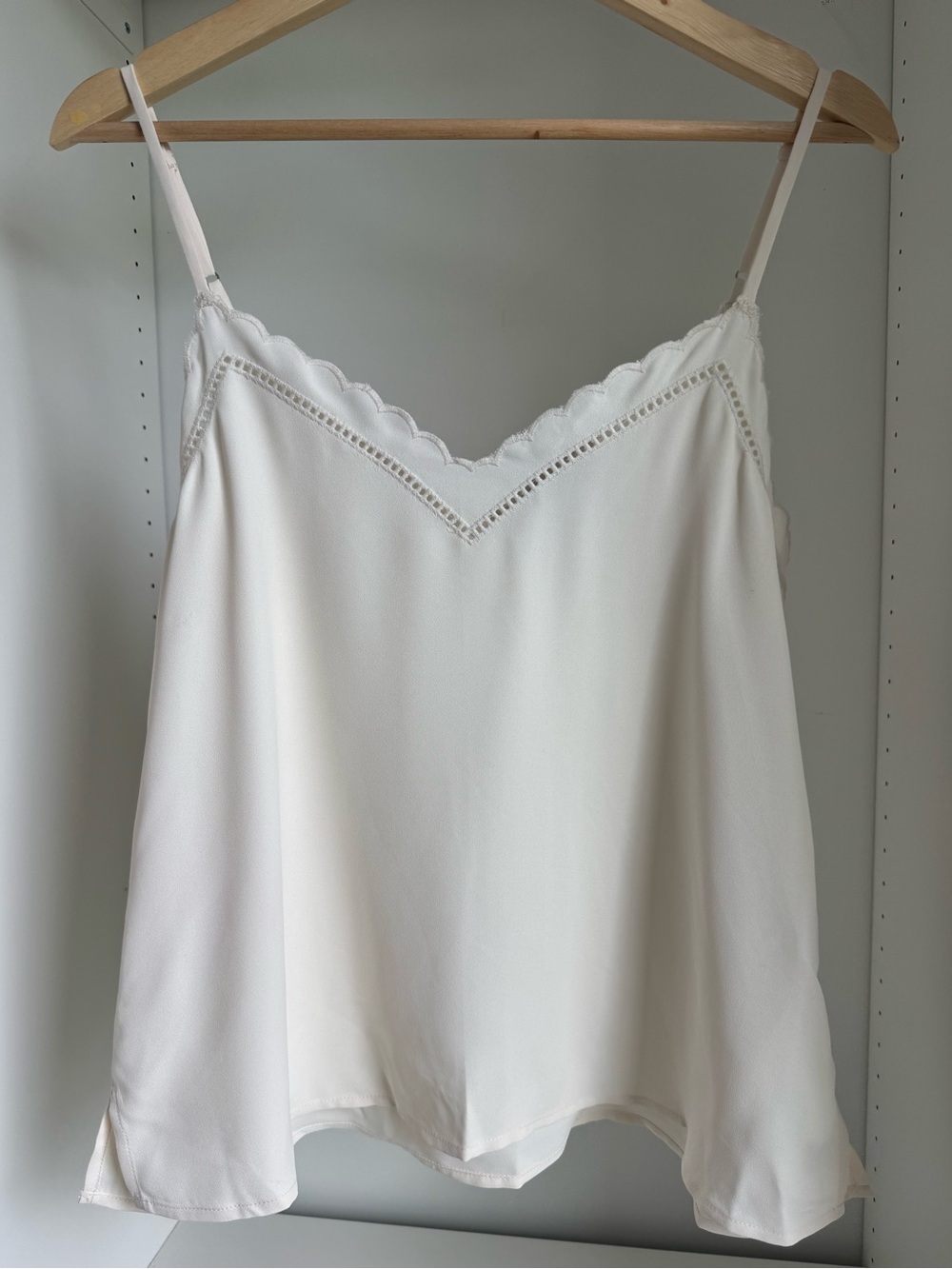LOFT Ivory Lace-Trim Camisole